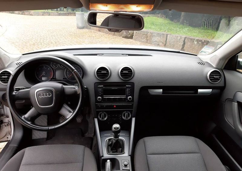 Audi A3 • 2010 • 150,000 km 2