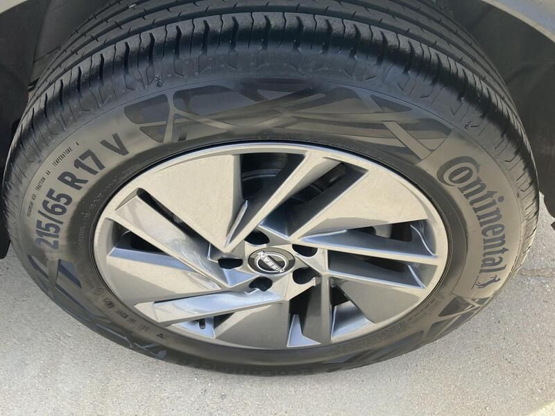 Nissan Qashqai • 2024 • 11,297 km 21