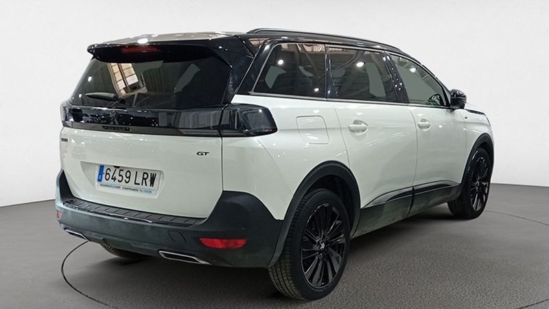 Peugeot 5008 • 2021 • 36,136 km 2