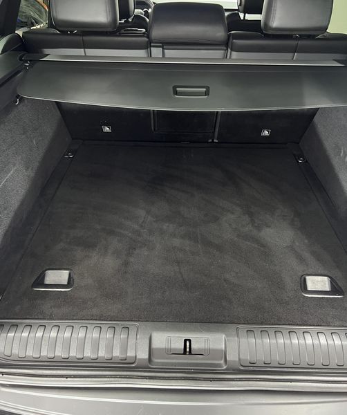 Land Rover Range Rover • 2020 • 150,000 km 11