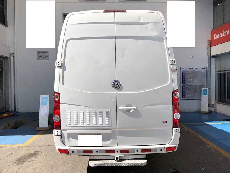 Volkswagen Crafter • 2012 • 150,000 km 6