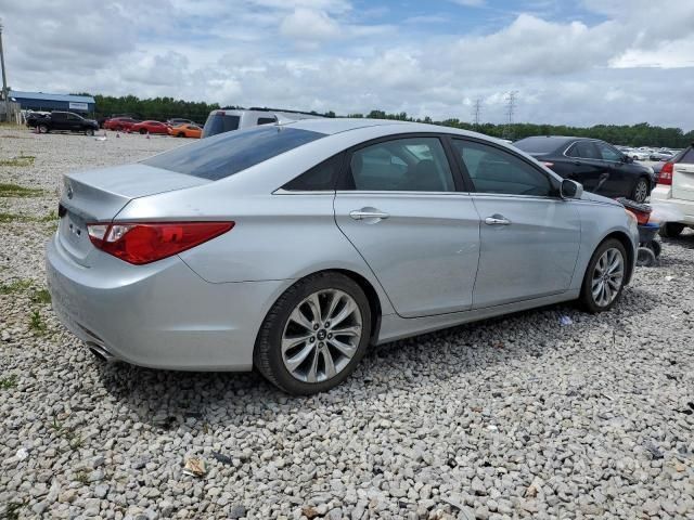 Hyundai Sonata • 2012 • 10,000 mi 6