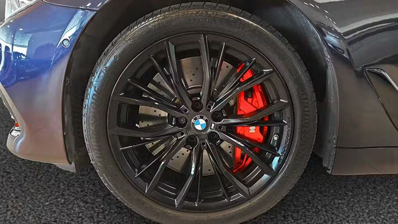 BMW 5 Series • 2017 • 110,173 km 39