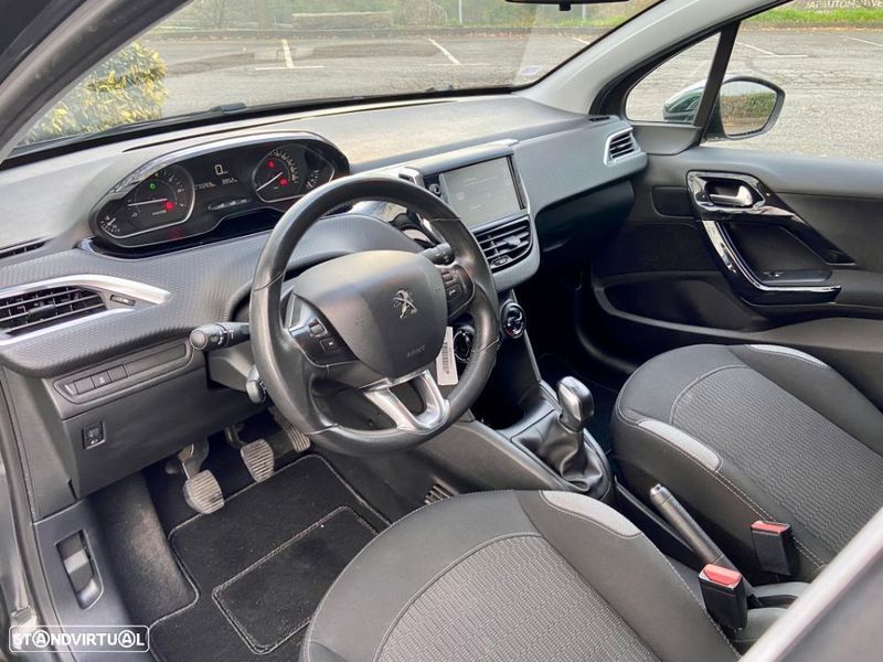 Peugeot 2008 • 2008 • 70,000 km 4