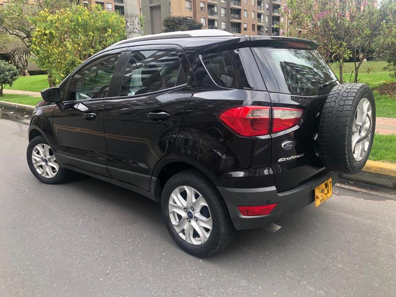 Ford EcoSport • 2014 • 80,000 km 1
