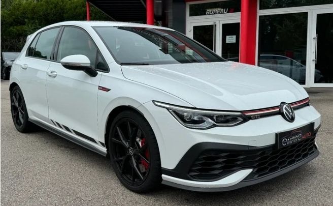 Volkswagen Golf • 2022 • 20,000 km 1