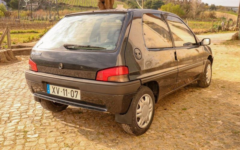 Peugeot 106 • 1992 • 90,000 km 2