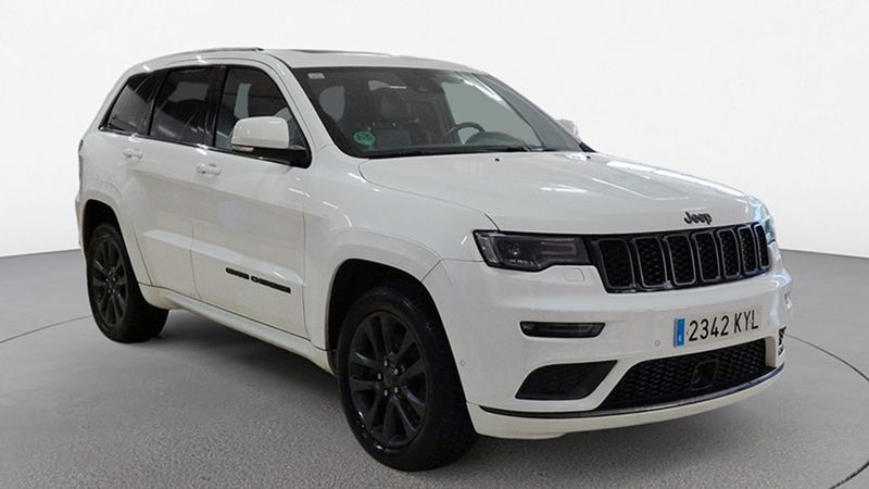 Jeep Grand Cherokee • 2019 • 114,045 km 2