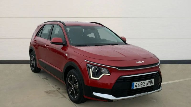 Kia Niro Plug-In Hybrid • 2024 • 8,700 km 1