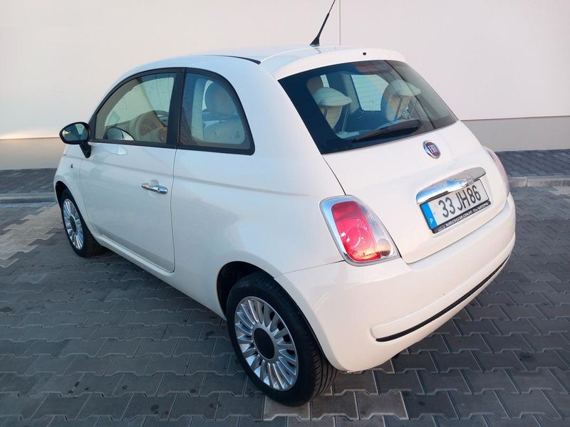 Fiat 500 • 2010 • 200,000 km 2