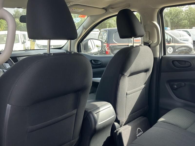 Nissan Navara • 2021 • 36,872 km 28