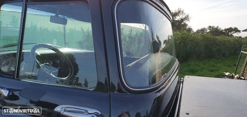 Chevrolet Tracker • 1957 • 78,000 km 6