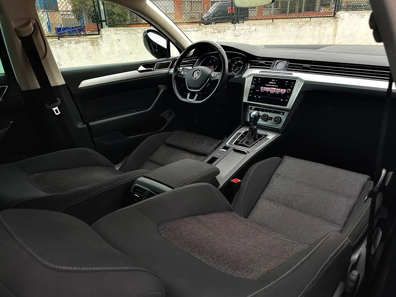 Volkswagen Passat • 2019 • 94,000 km 6