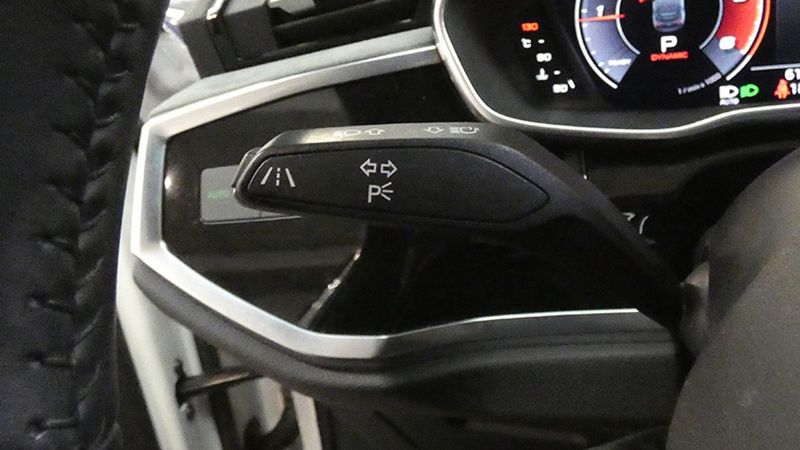 Audi Q3 • 2019 • 61,088 km 35