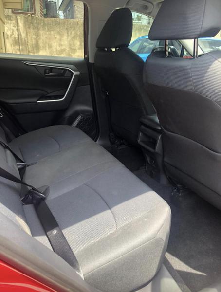Toyota RAV4 • 2020 • 697 km 9