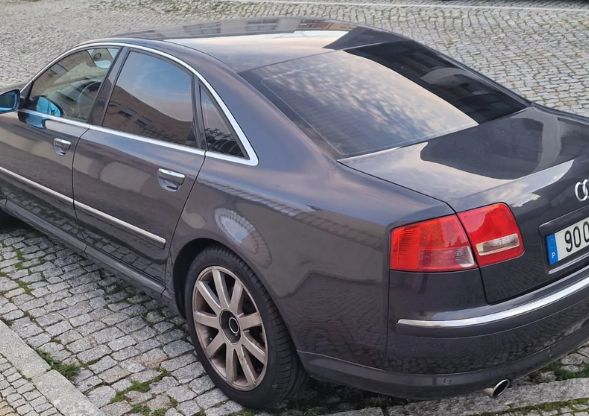 Audi A8 • 2003 • 235,000 km 2