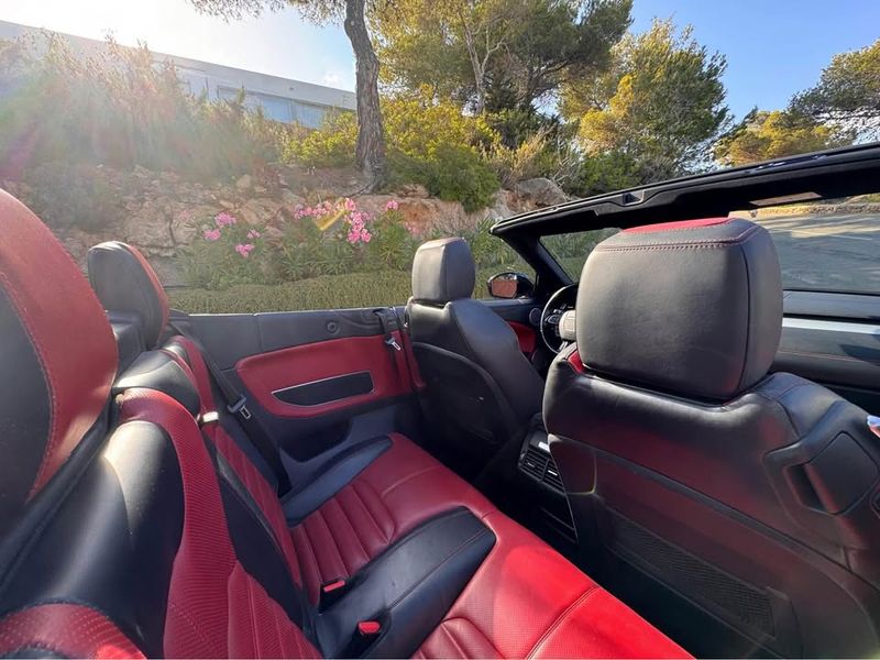 Land Rover Range Rover • 2017 • 80,000 km 2