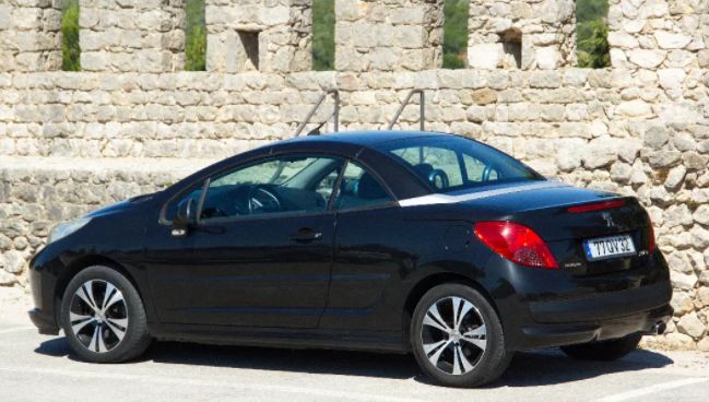 Peugeot 207 CC • 2007 • 132,700 km 2