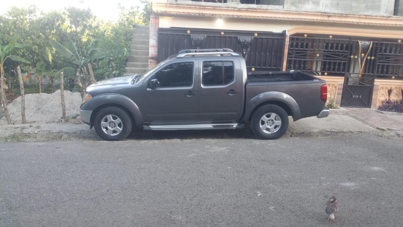 Nissan Frontier • 2006 • 45 km 9