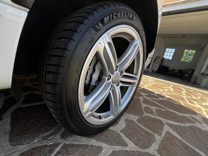 Audi Q7 • 2010 • 256,000 km 15