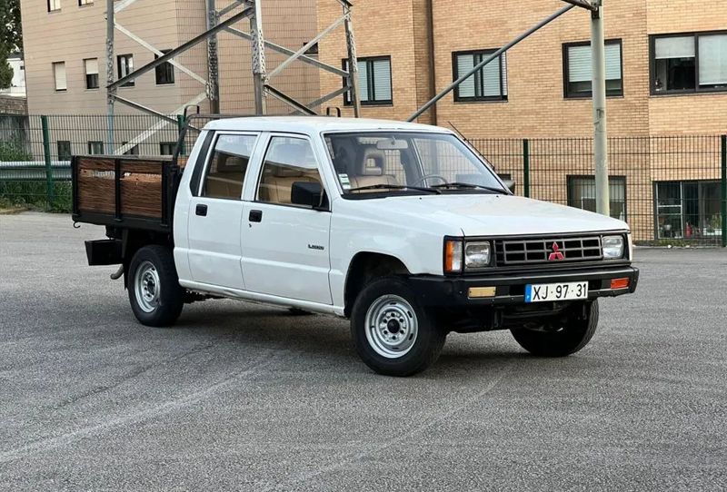Mitsubishi L200 • 1991 • 390,000 km 1