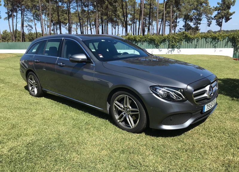 Mercedes-Benz E-320 • 2016 • 89,999 km 2