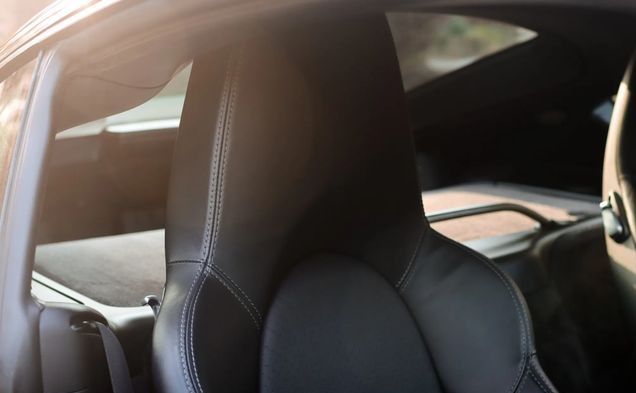 Porsche Cayman • 2009 • 129,000 km 27