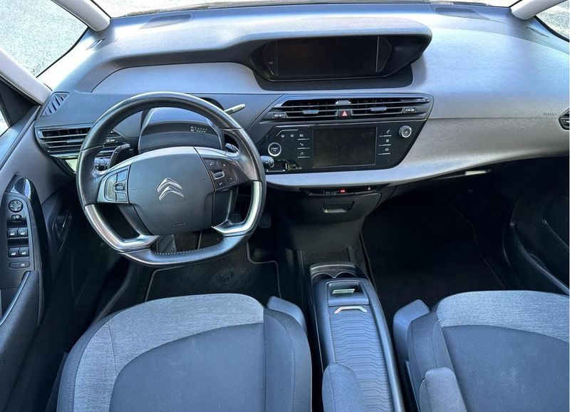 Citroën C4 • 2013 • 190,000 km 6