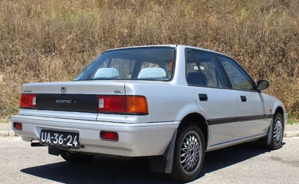 Honda Civic • 1989 • 139,234 km 2