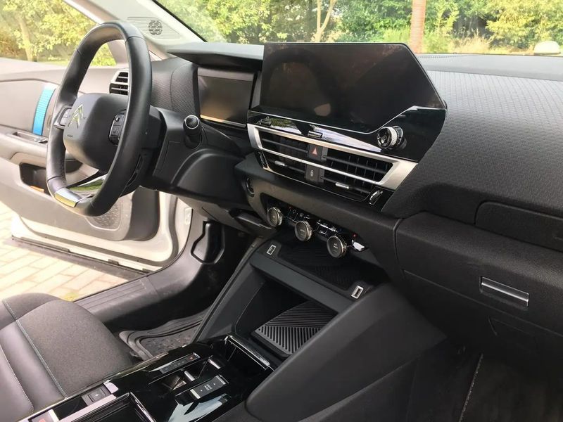 Citroën C4 • 2021 • 33,500 km 5