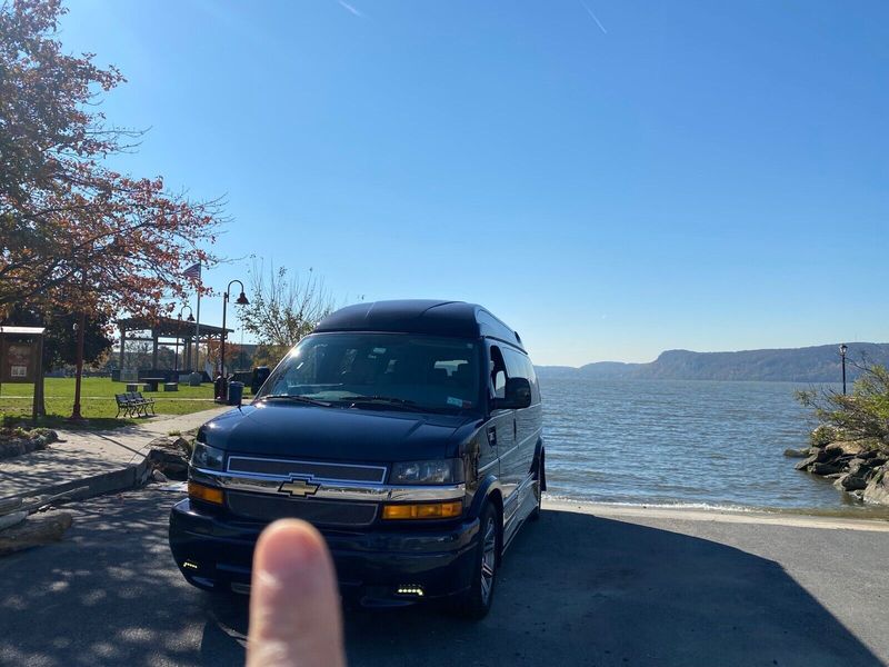 Chevrolet Express • 2018 • 78,000 km 2