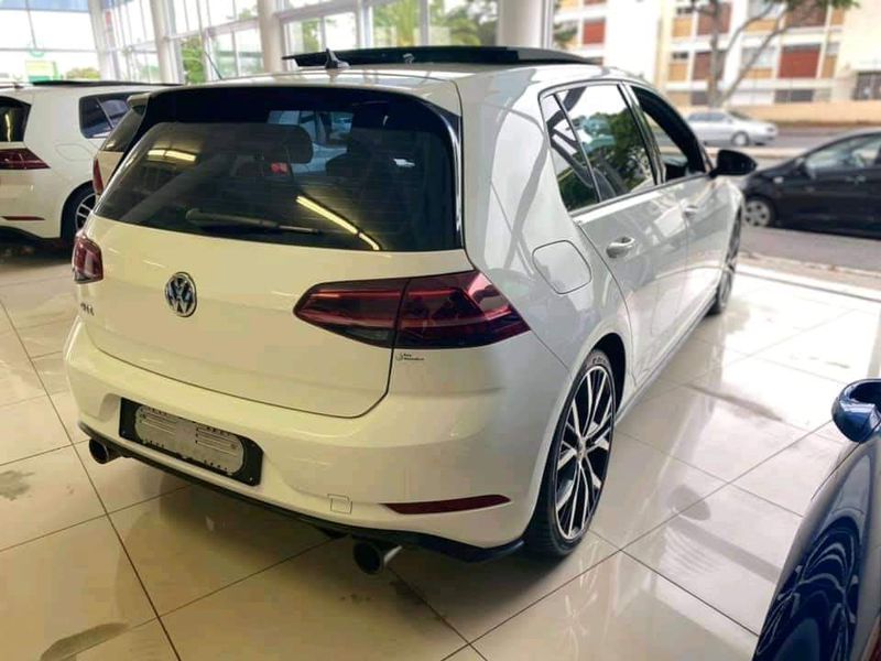 Volkswagen Golf GTI • 2017 • 83,000 km 1