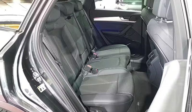 Audi Q5 • 2023 • 40,795 km 8