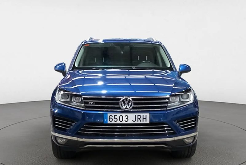 Volkswagen Touareg • 2016 • 163,652 km 2