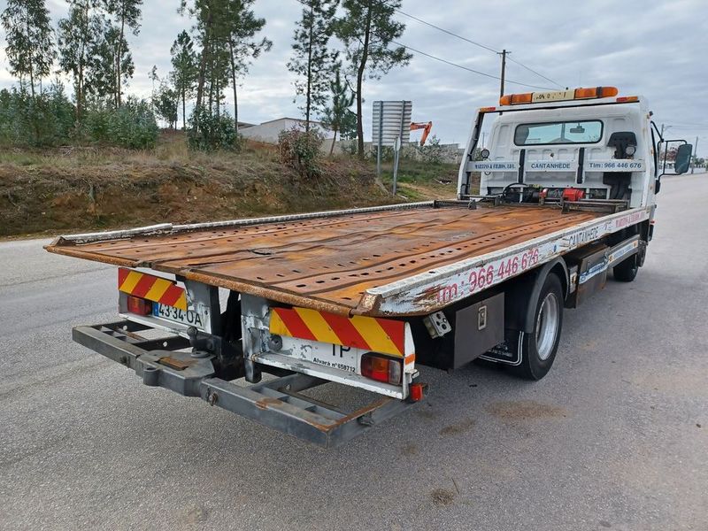 Mitsubishi Fuso canter • 1999 • 120,000 km 3