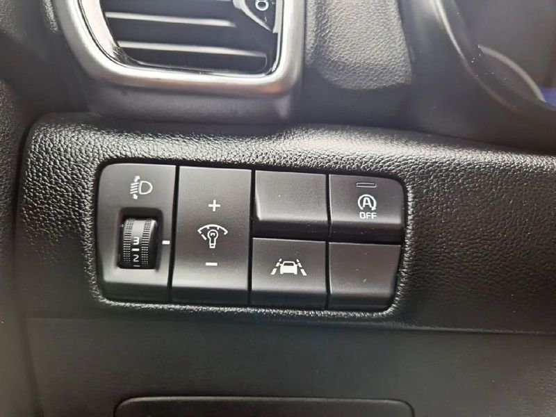 Kia Sportage • 2020 • 57,000 km 4