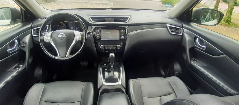 Nissan X-Trail • 2014 • 120,000 km 2