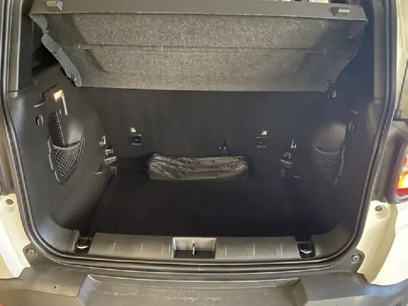 Jeep Renegade • 2019 • 99,000 km 10