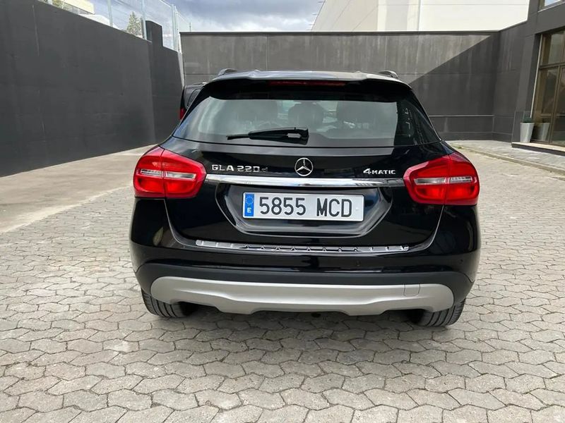 Mercedes-Benz GLA-Class • 2017 • 112,000 km 6