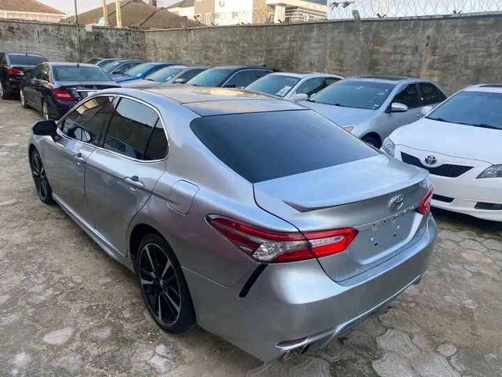 Toyota Camry • 2021 • 50,000 km 5