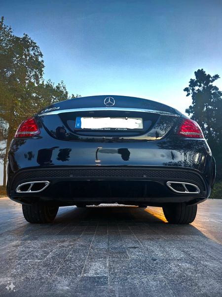 Mercedes-Benz C-Class • 2017 • 126,000 km 5