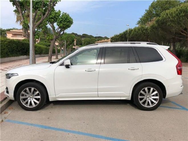 Volvo XC90 • 2015 • 121,000 km 4