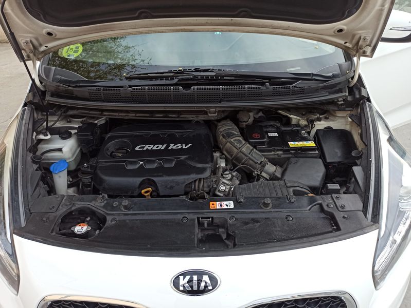 Kia Carens • 2014 • 210,000 km 1