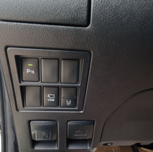 Toyota Hilux • 2022 • 0 km 7