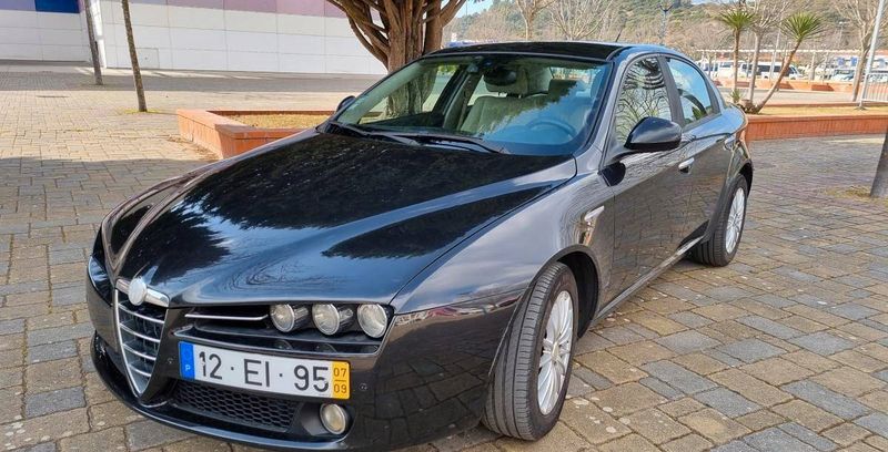 Alfa Romeo 159 • 2007 • 349,999 km 1