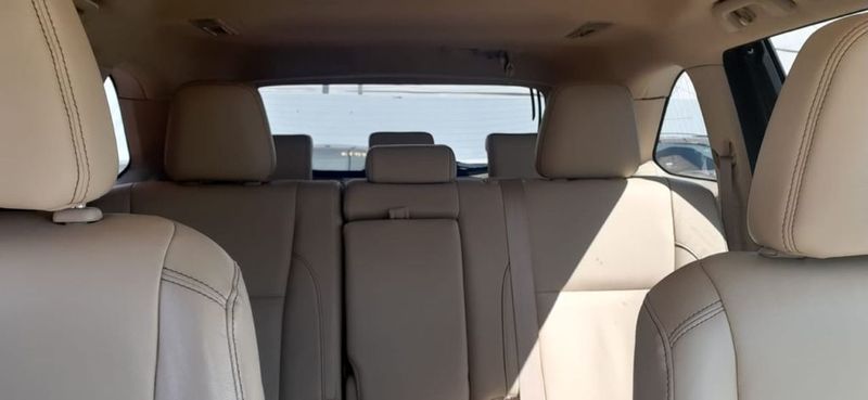 Toyota Highlander • 2018 • 87,000 mi 7