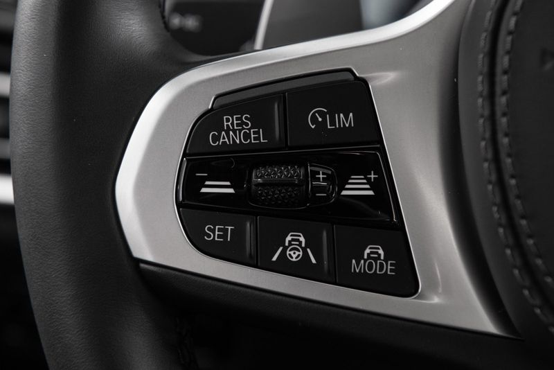 BMW X6 • 2020 • 55,000 km 26