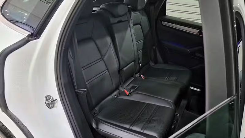 Porsche Cayenne • 2018 • 88,242 km 8