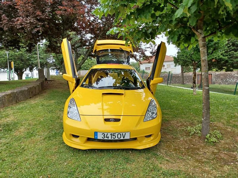 Toyota Celica • 2012 • 76,000 km 1