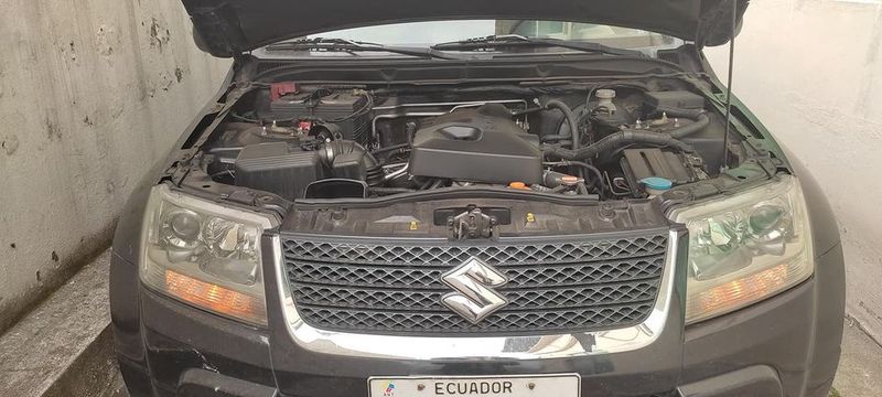 Suzuki Grand Vitara SZ • 2012 • 185,000 km 4